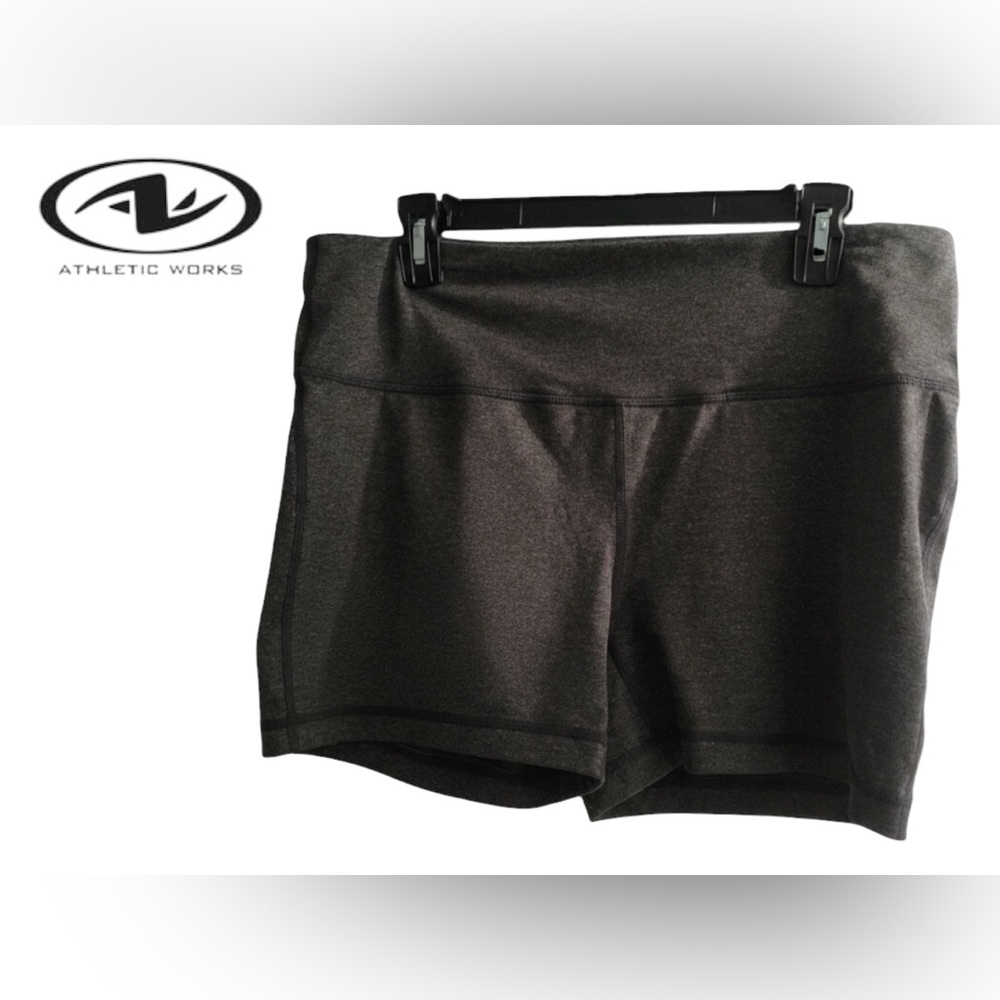 😉Athletic Works Women's Charcoal Gray Shorts